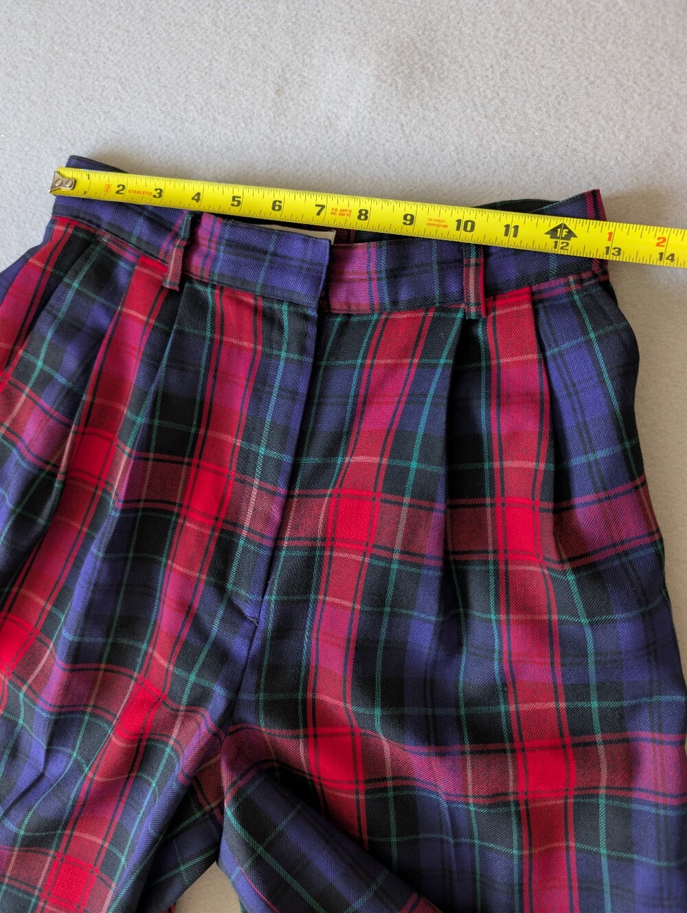 Vintage 100% Wool Pleated Tailored Plaid Shorts Culottes Holiday Prep Academia 6 image 6